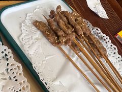 -东大桥小国抻面烧烤(长通路店)