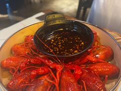 -巴厘龙虾·榜首油焖大虾(音乐学院·沿江酒馆店)