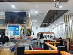 大堂-杨国福麻辣烫(龙阳广场店)