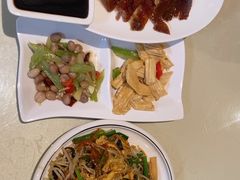 -陈阿婆鱼头泡饼·京味菜(复兴路店)