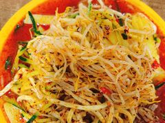 -玲玲米粉·新疆现炒米粉(大十字总店)