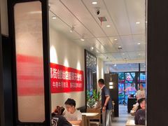 -鑫花溪牛肉米粉(凤凰街创始总店)