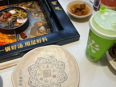 -老牌坊云南鱼豆花火锅(哈西万达店)