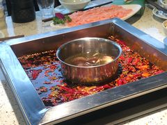 -二荆条·蜀鲜汇城市森林火锅