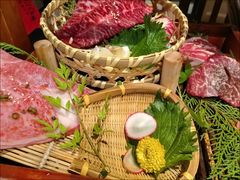 -山川小町·极番烧肉(新地假日广场店)