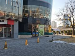 -麦当劳(展览路店)