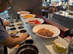 -小天鹅火锅·一线江景洪鼎旗舰店(洪崖洞店)