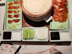 -绿茶餐厅(龙井船宴· 品牌总店)