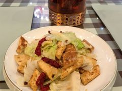 -丝路天山酒店(国际大巴扎店)