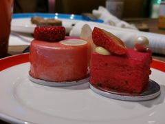 -咖啡苑自助餐厅·中国大饭店