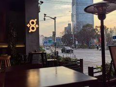 -8PINTS八品脱·日料·烧鸟·精酿小酒馆(莘庄店)