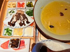 -芸南道·过桥米线(昆明老街旗舰店)