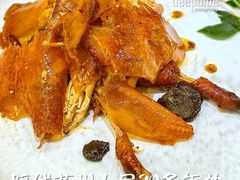 招牌黑松露脆皮鸡-唐宫海鲜舫