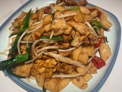 炒粉利-柳喜辣·烧烤酒局(跃进总店)