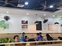 -老何家后安粉·糟粕醋海鲜火锅(三亚湾椰梦长廊店)