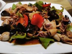 五花肉炒比管鱼-萃和楼海鲜酒店(汉口路店)