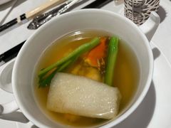 生拆蟹钳竹荪汤-翠园(兴业太古汇店)
