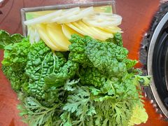 -菌之家·专业纯野生菌火锅·特色炒菌