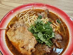 -刘二姐襄阳牛肉面(鸟巢店)