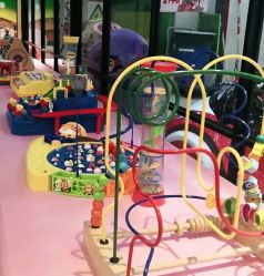 -开心哈乐亲子乐园(东森时尚百货店)