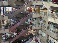 -百荣世贸商城