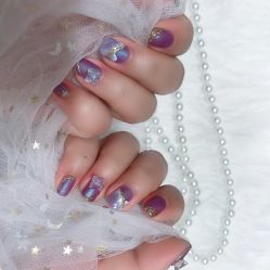 -吉吉靓甲美睫