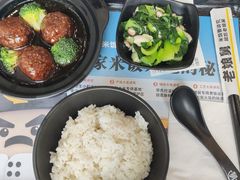 -老娘舅餐厅(黄龙体育中心店)