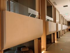 -涨巢·潮玩水疗局