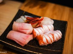 三文鱼腩刺身-Sushi Hanzo半藏(天环广场店)