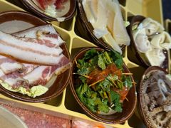 -赵美丽·重庆社区火锅·直营店(火车东站·中豪国际店)