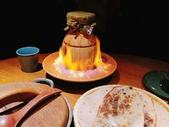 灶膛罐罐牛腩-吃饭皇帝大土家民族菜(正大广场店)
