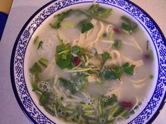 -烤鸭肉夹馍鸭汤店