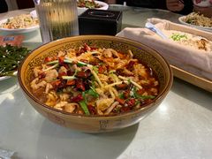 -阿三鱼头泡饼·家常菜