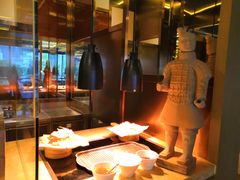 大堂-大中华希尔顿酒店-念自助餐·嗨啤·小龙虾