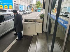 -成都华星西蒙上汽大众4S店(羊西线店)