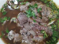-清真·白家牛肉罩火烧老店(育才街店)