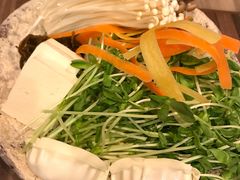 -我那覇豚肉店(カフーナ旭橋店)