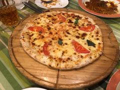 蕃茄芝士披萨-BISTROFIORE美伊娜(伊犁南路店)