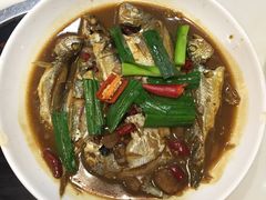 杂鱼酱油水-鑫悦楼煎蟹·16年海鲜大排档