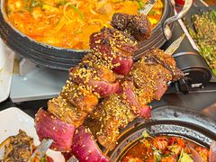 -许哥东北烧烤·铁丳烤串·宫后夹肉(繁花中心店)