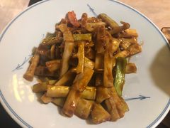 -小江南(高新天泺路店)
