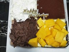 缤纷水果方形蛋糕-卡漫莫尼蛋糕(徐汇店)