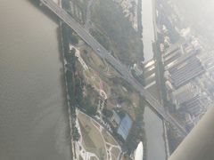 -广州塔卢特斯法国旋转餐厅
