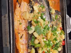 -里岛烤鱼(东港凯虹广场店)