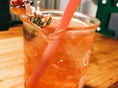 -怪兽咖啡 Monster Cafe