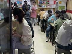 -吉庆桂林米粉·柳州螺蛳粉(港汇广场店)
