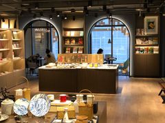 -光海书局(南京东路第一百货店)
