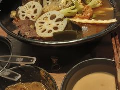 -万记麻辣烫国展总店