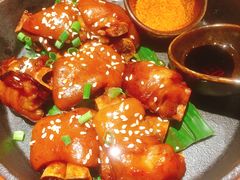 个旧烤猪蹄-云海肴·汽锅鸡·云南菜(高德置地店)