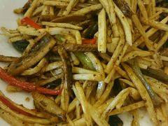 茭白炒鳝丝-丁老爷子苏香圆